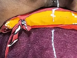 Desi nokrani ko jabardasti choda our cheekh Nikal di Hindi