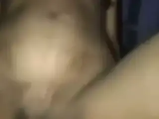 Devar ke shamne bhabhi apne chut me pura Lund liya