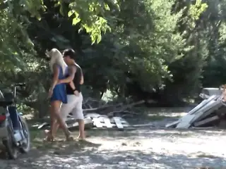 LA SPIAGGIA DEGLI SCAMBISTI - Episode 4
