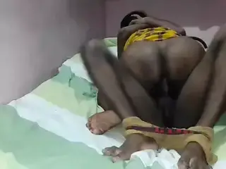 RAT KO BARISH KA MOSHAM THA WIF KO CHODA MAJE SE