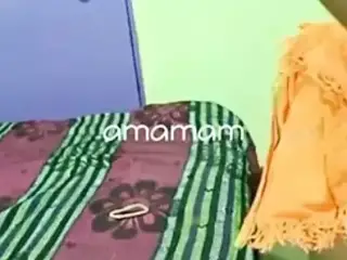 Desi Girl fucking in the bedroom