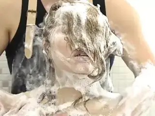 Japanese Hair Washing