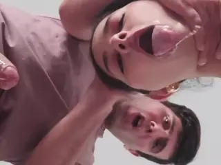 I Fuck My Little Stepsister's Mouth