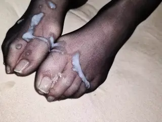 Cum on french Black nylon feet