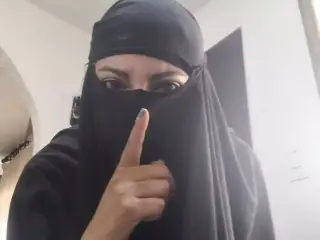 Arab MILF Masturbates Squirting Pussy To Rough Orgasm On Webcam While Wearing Niqab Porn Hijab XXX