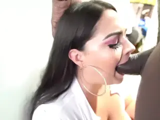 Concert Blowjob by 2 Spicy Latinas