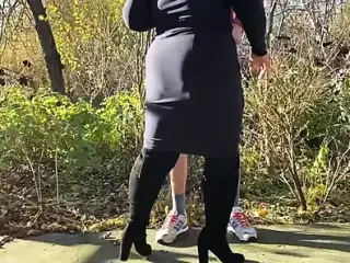 Mother in law tries hard to make me cum in a public park