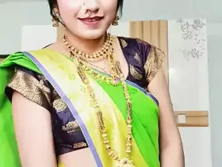 Sexy gauri for pussy sucking