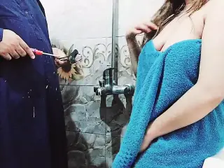 Indian Wife Fucked By Plumber With Clear Hindi Audio – Very Hot XXX