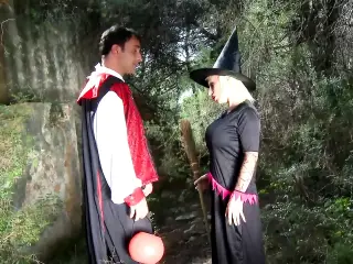 Cosplay couple is joined by stranger taking both dicks