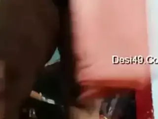 Desi Bhabhi Petticoat Change