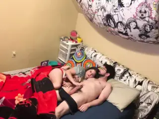 Husband pounds wife pussy before bed