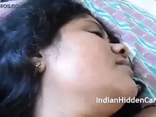 Desi aunty and uncle have sex in bedroom