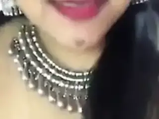 Desi girl has beautiful boobs