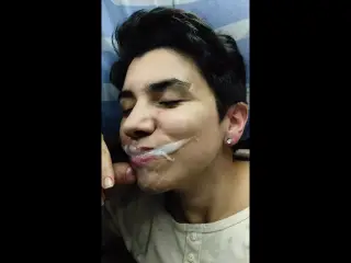 Triple Cumplay in Bed
