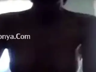 kadin  amina  bosalttirmiyor