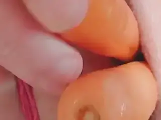 FUCKING MY TIGHT CUNT WITH 2 CARROTS