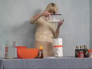 Hazel prepares a very sexy small kitchen recipe