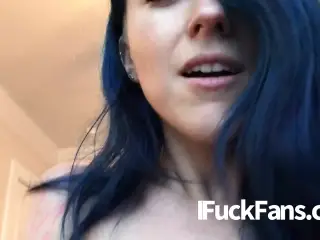 PLEASE CUM IN ME Alt girl Cali Reign gets filled I FUCK FANS DOT COM