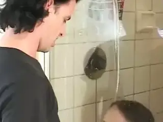 Dude became very horny when he saw his pretty young girlfriend taking shower and decided to polish her butt losing no ti