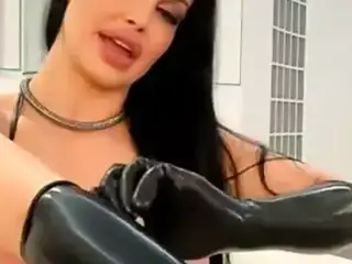 Aletta Ocean solo 1