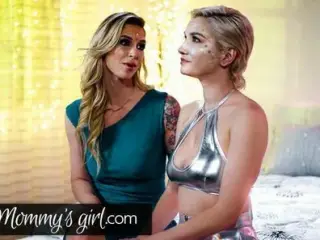 Mommy’s Girl – Alien Skye Blue Wants It One Last Time