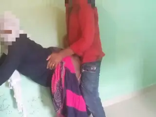 Indian beauty queen sex while cleaning