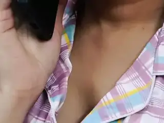 Hungry Pussy Girl Ne Phone Sex Kr K Nikala Pyasi Chut Ka Pani Full HD Hindi Desi Sex With DESIFILMY45 SLIMGIRL